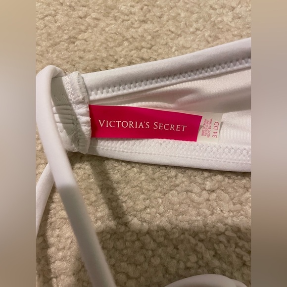 VICTORIA’S SECRET iridescent bling y2k swim top 34DD like new - Picture 6 of 8